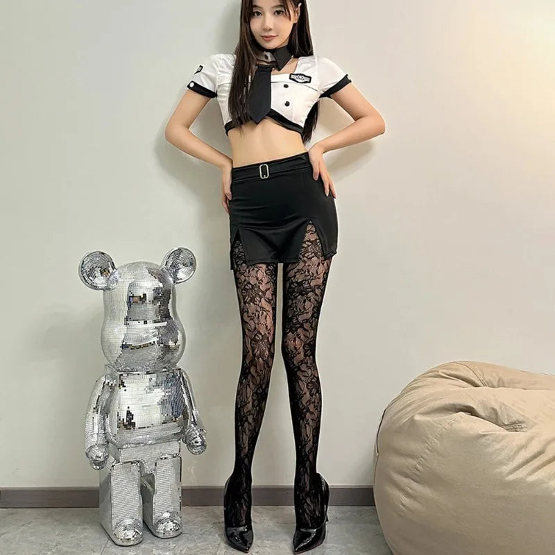 Collant "Black Flower Lolita" – Résille Florale & Dentelle Rétro